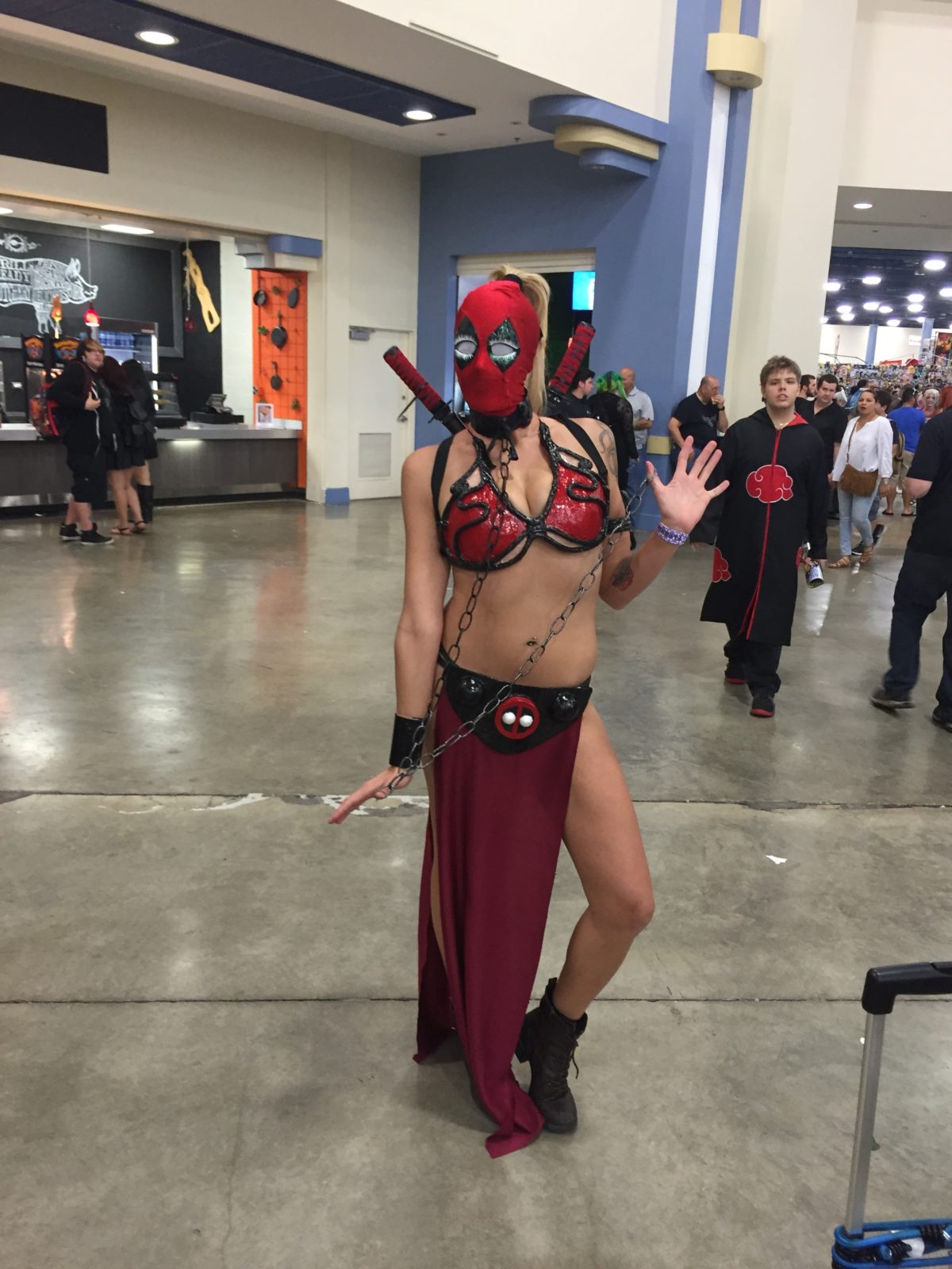 CosView Halloween Marathon:: Slave Lady Deadpool but who is under the collar??