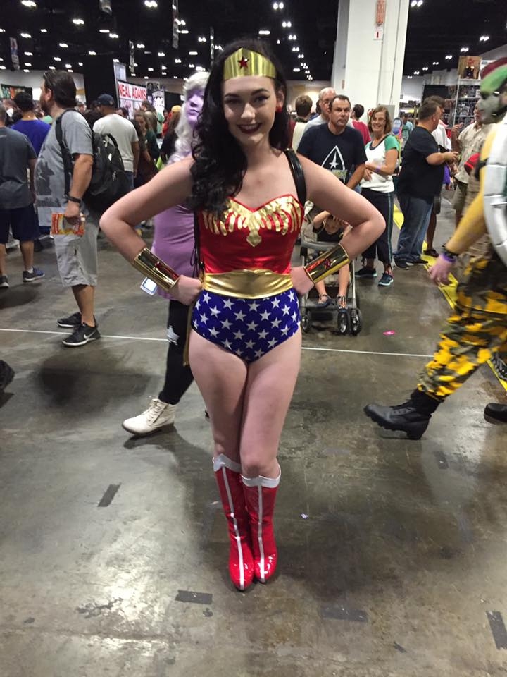 CosView Halloween Marathon:: Bombshell Wonder Woman still missing???