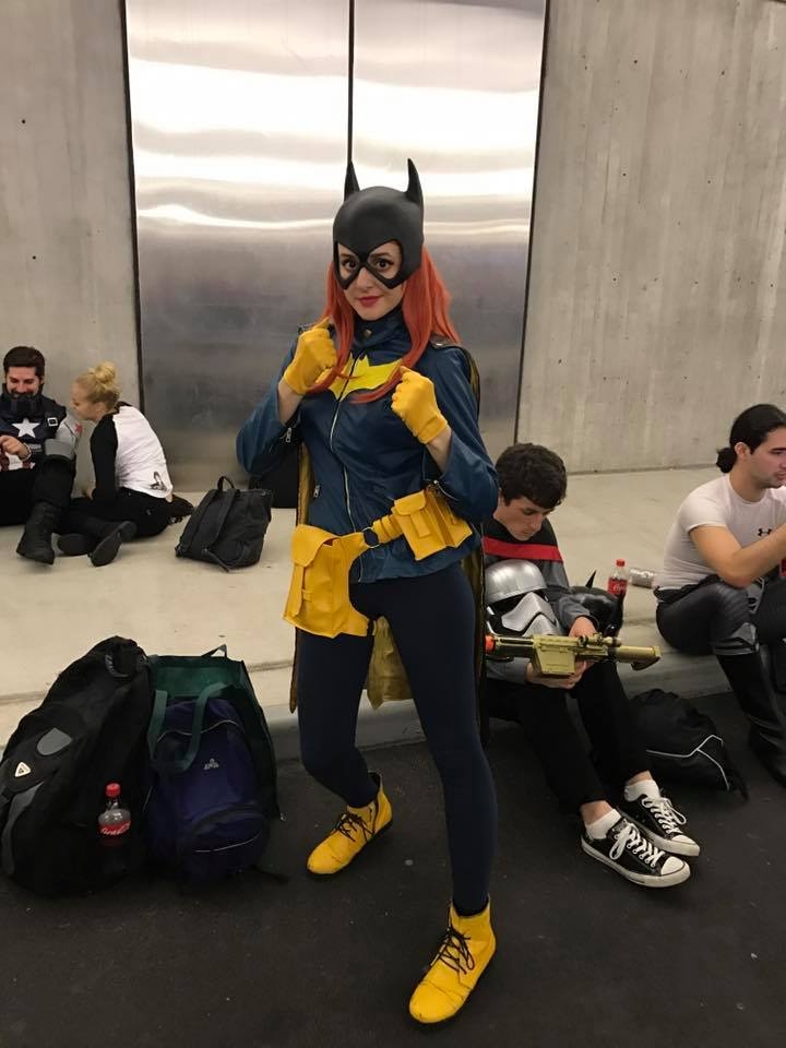 CosViewed the BEST BATGIRL EVER but who was she?