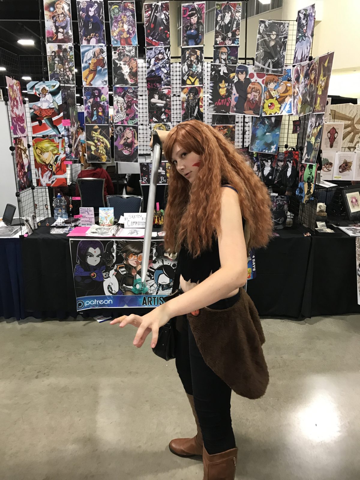SUPER CosViews from Fort Lauderdale SUPERCON: Now Thats a Sword