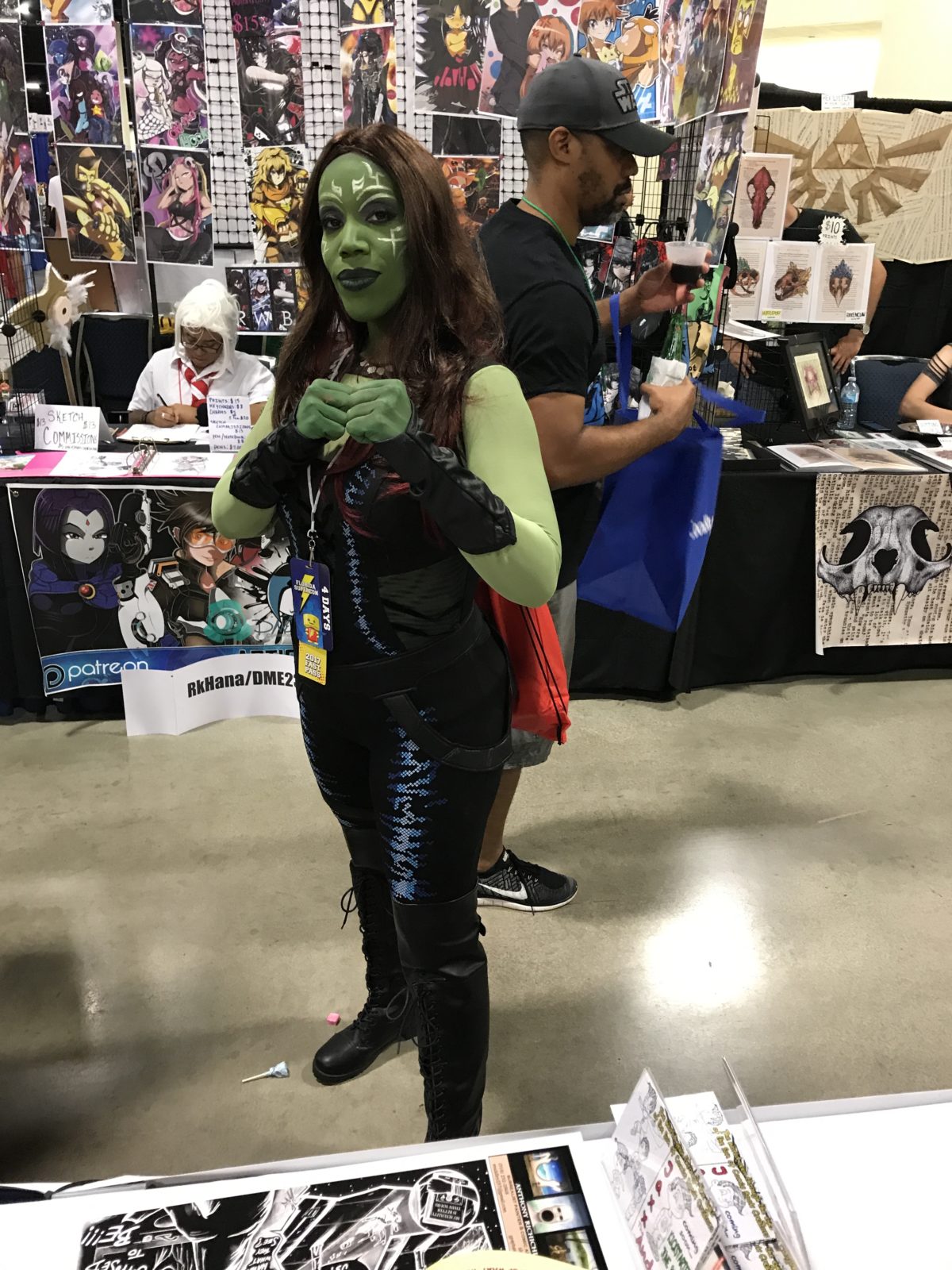 SUPER CosViews from Fort Lauderdale SUPERCON:  A Guardians of the Galaxy showed up in Fort Lauderdale : Gamora