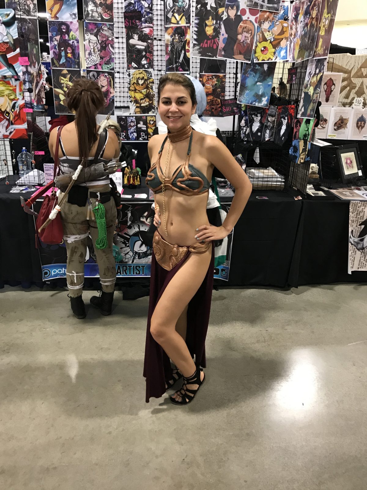 SUPER CosViews from Fort Lauderdale SUPERCON:  SLAVE Princess Leah