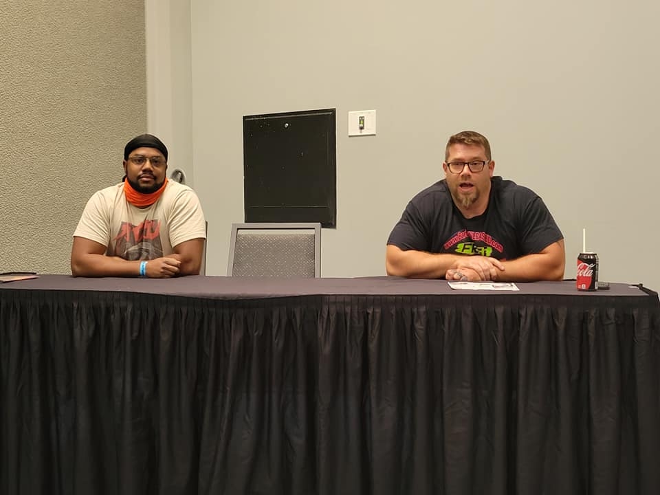 Back to paneling-From THE COMiX NEWS WiRE.